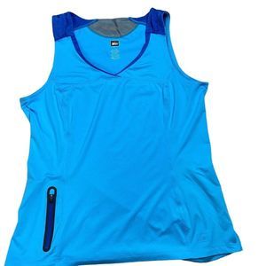 REI sleeveless muscle tee - Large